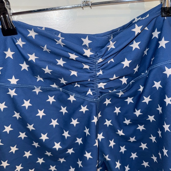 JoyLab Low-impact Sports Bra Blue And White Star Print Biker Shorts Set - Picture 9 of 9